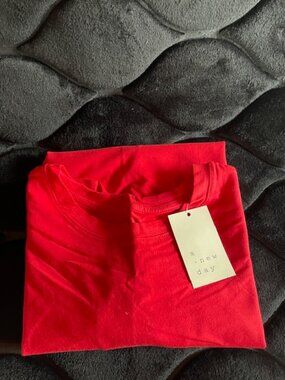 T-shirt Red Size Medium